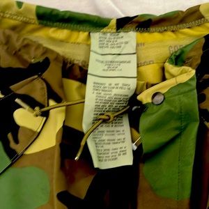 Men’s XL Goretex Cold weather pants camouflage